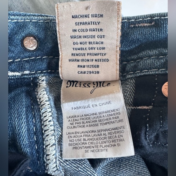 MISS ME MID-RISE CROP DENIM JEANS BLING RHINESTONE WOMENS SIZE 28 - Picture 7 of 11